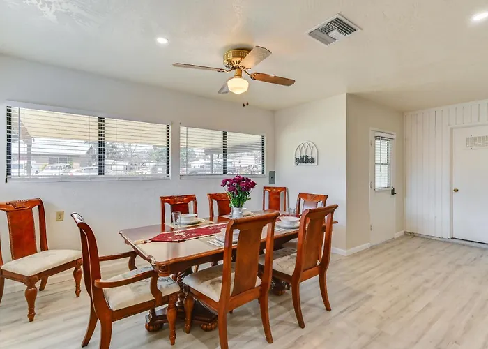 Holiday home Pet-friendly Camp W/ Gas Grill! Camp Verde