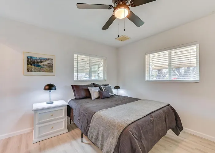Pet-friendly Camp W/ Gas Grill! *