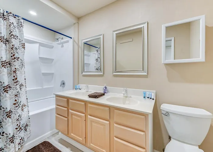 Pet-friendly Camp W/ Gas Grill! *
