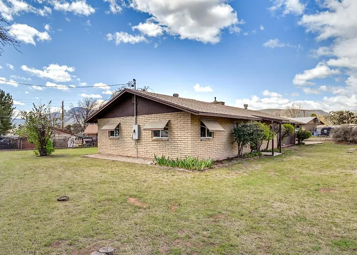 Pet-friendly Camp W/ Gas Grill!