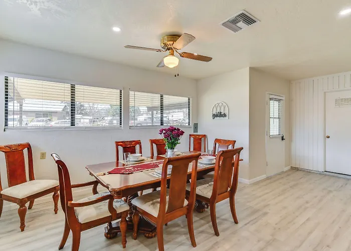 Holiday home Pet-friendly Camp W/ Gas Grill! Camp Verde